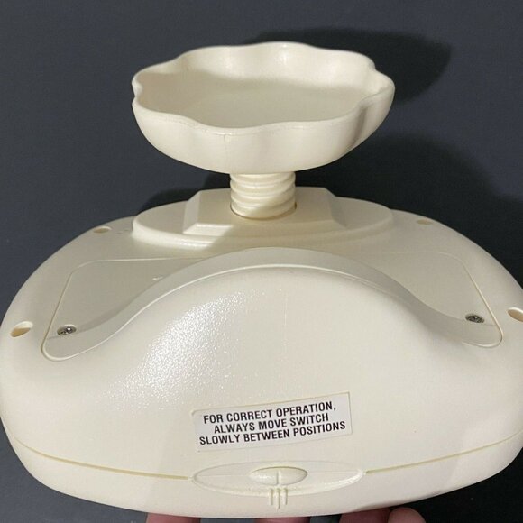 Vintage Dolly Noah's Parade Musical Crib Light Nursery Bedtime Baby - Picture 4 of 9